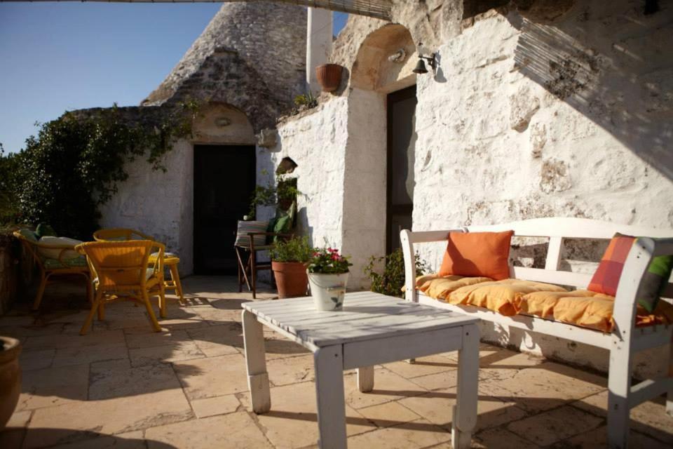 チステルニーノ I Trulli Di Acquarossaアパートホテル エクステリア 写真